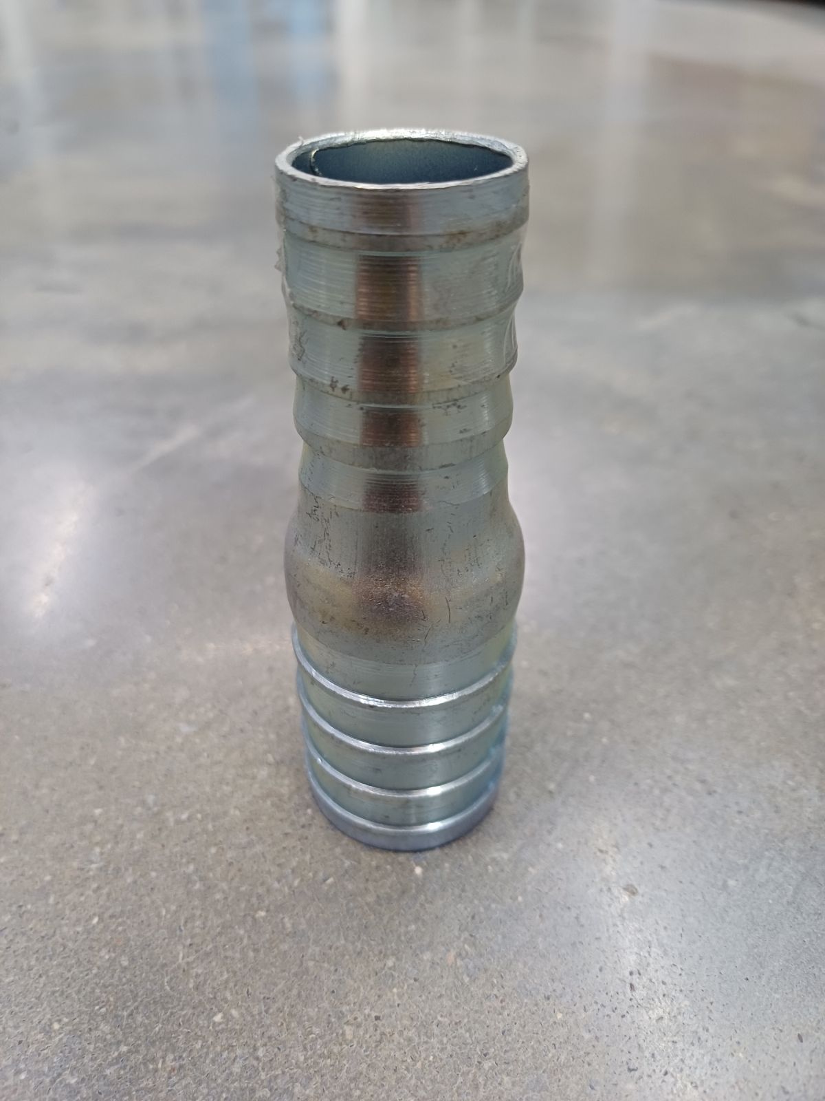 A08228 แป๊บลด 2 ข้างพิเศษ 1.1/4"*1"