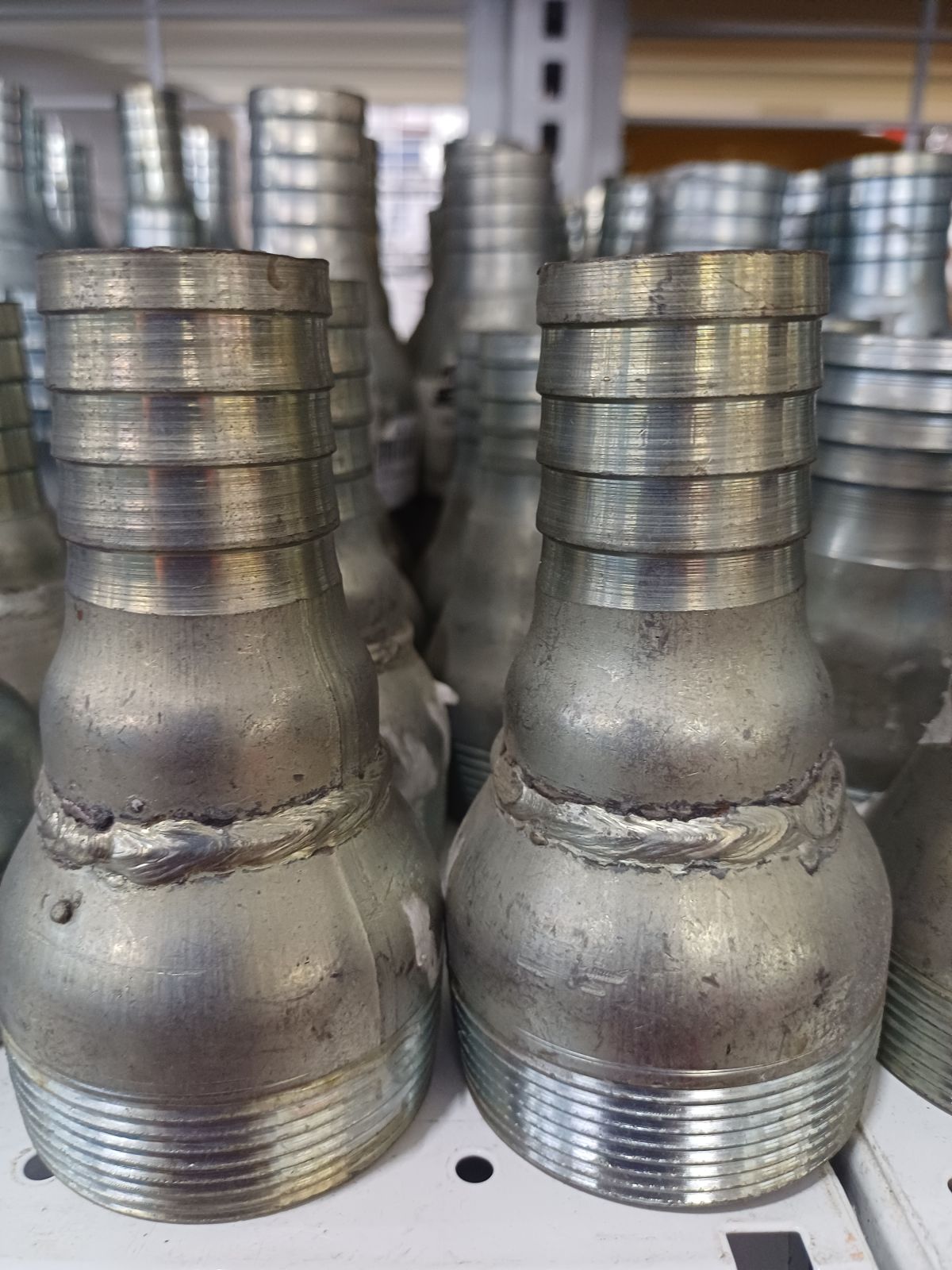 A08269 แป๊บลด เกลียวนอกพิเศษ 2" * 1.1/4"