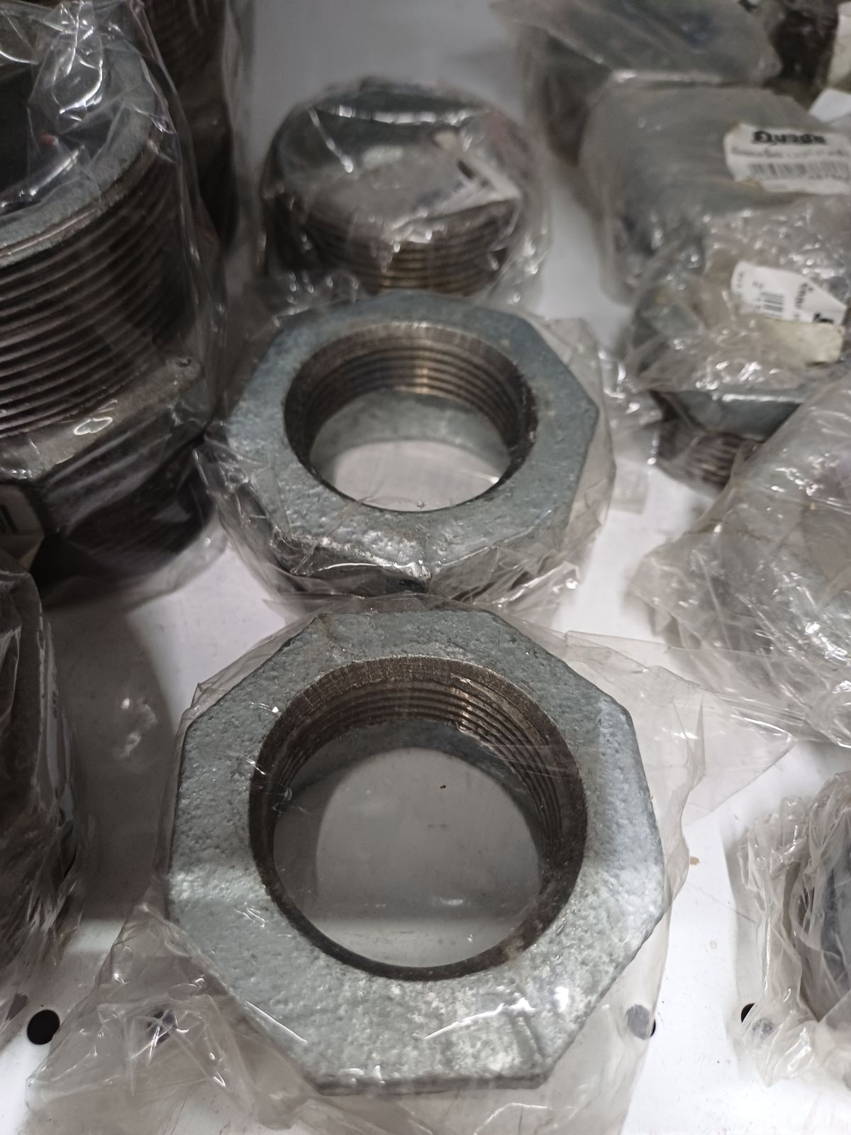 ข้อลดเหลี่ยม 2"-1.1/4" เหล็ก