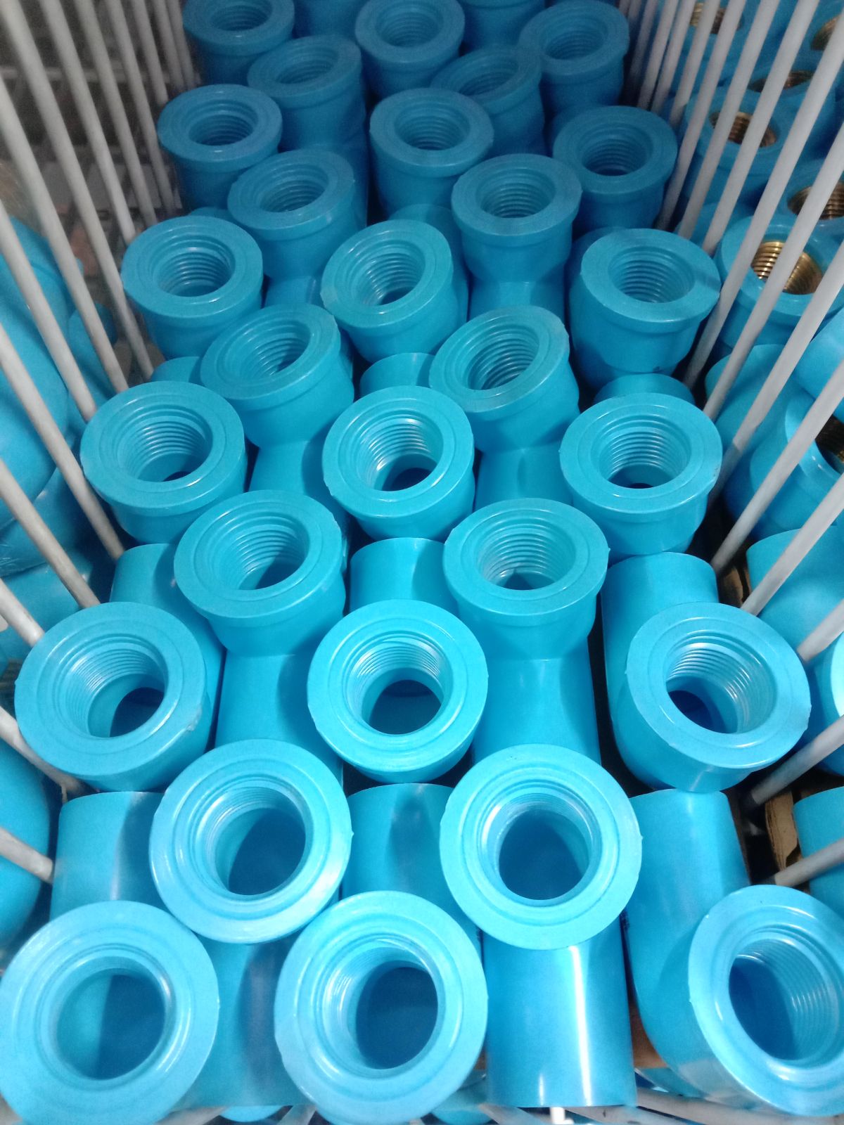 ข้องอเกลียวใน 1/2" (SCG)