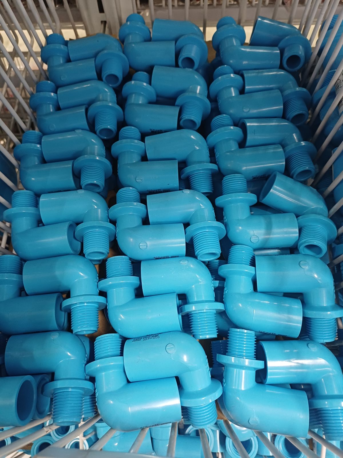 ข้องอ90 เกลียวนอก 1/2 หนา-ฟ้า (SCG)