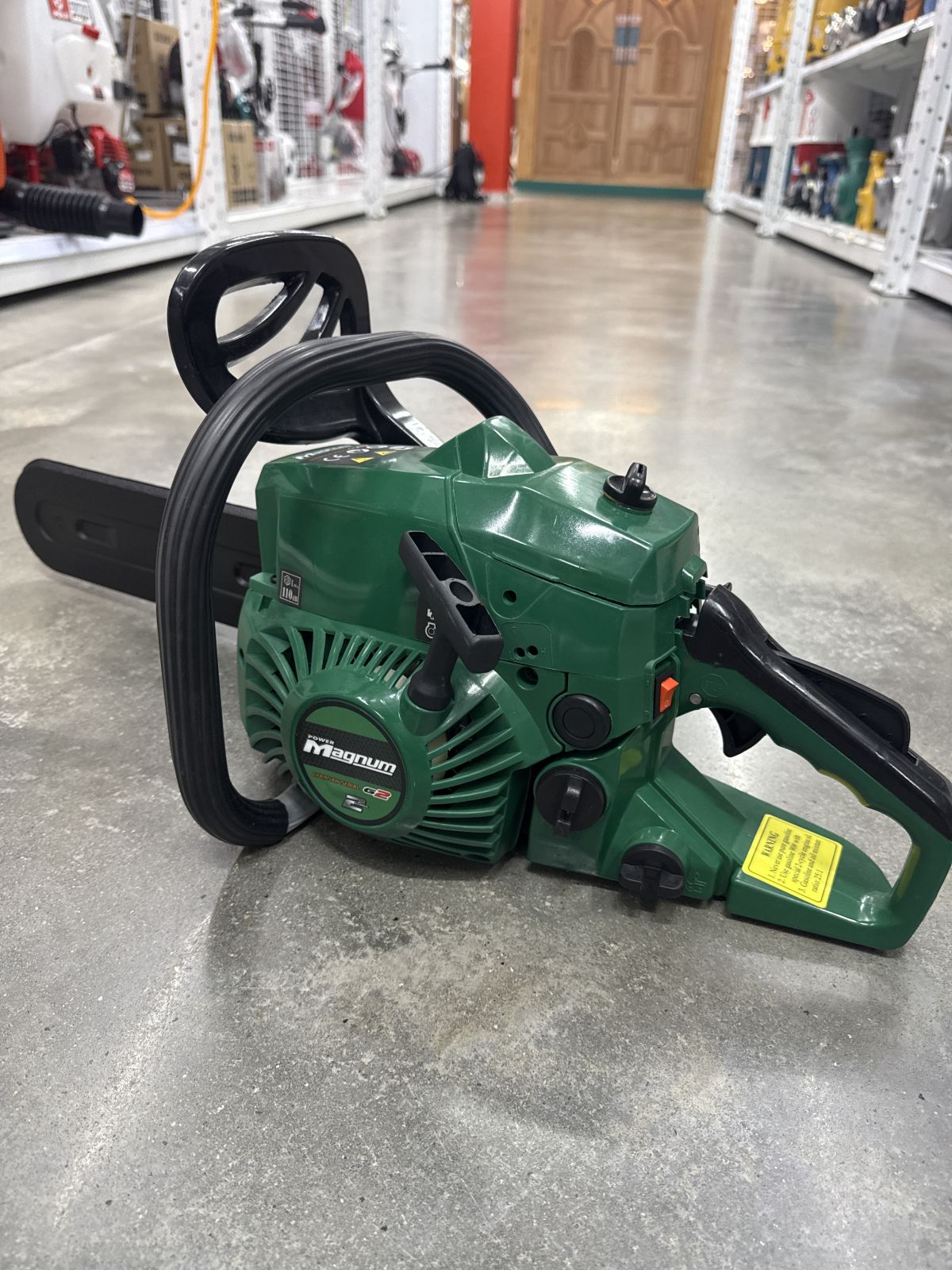 (8-841) เครื่องเลื่อยโซ่ยนต์ POWER MAGNUM G2 (3800)+บาร์ 11.5  สีเขียว