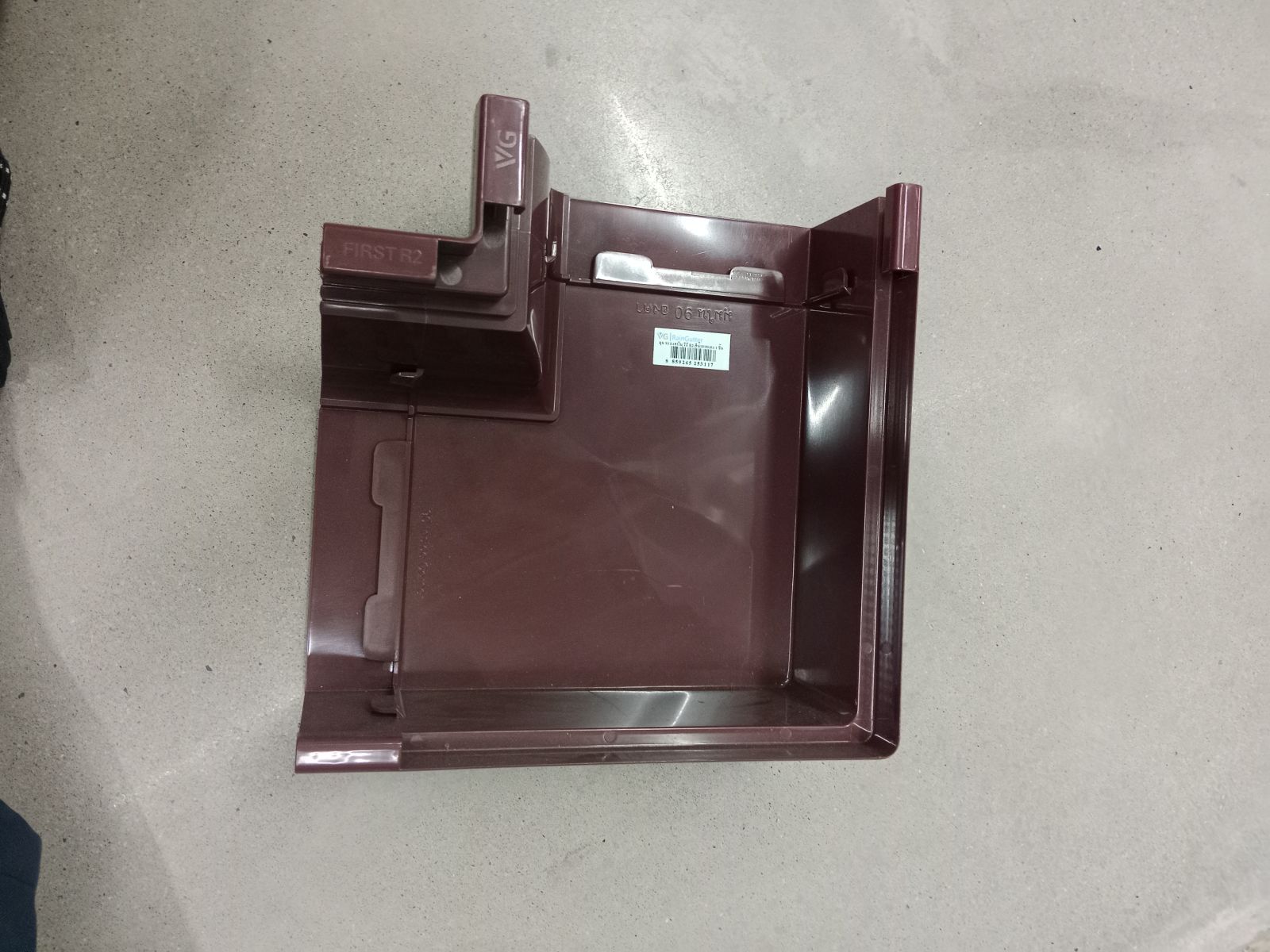 มุมใน 90 องศา รางน้ำฝนวีจี เฟิร์ส R2 สีน้ำตาลแดง