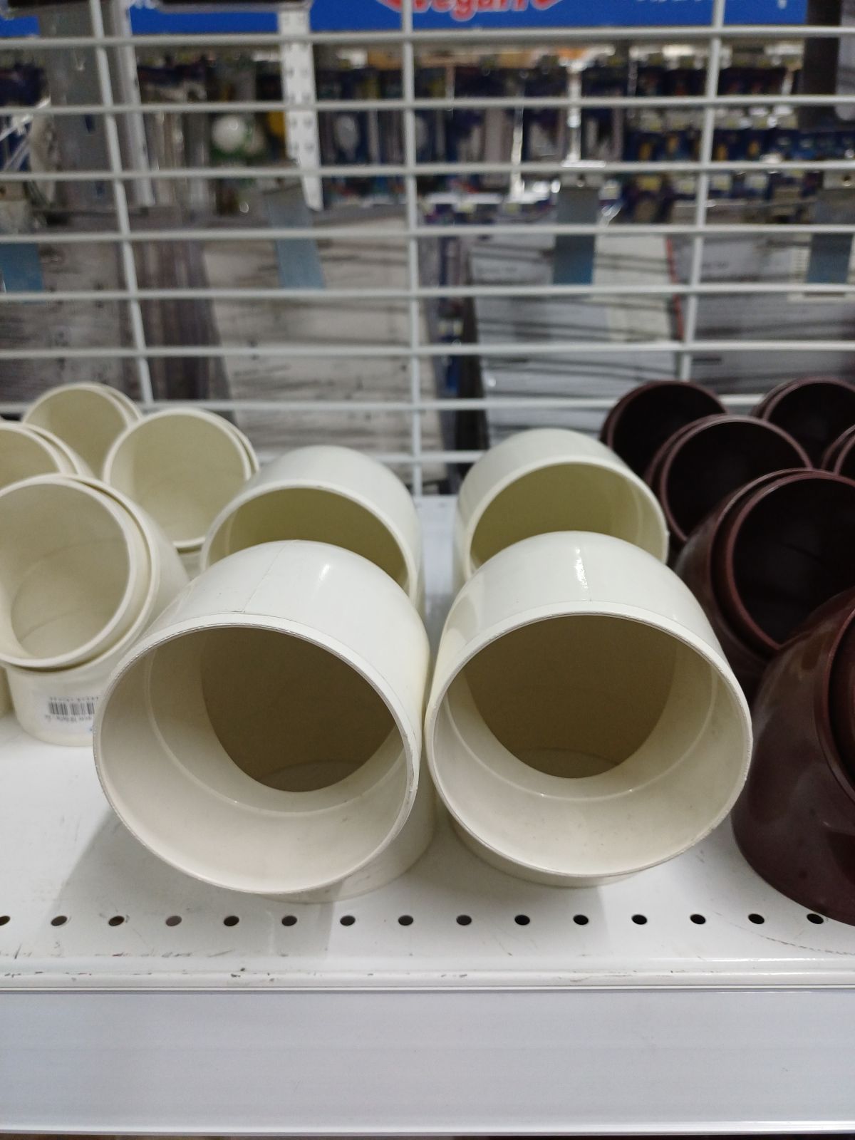 ข้องอ 90 (2.5) รางน้ำฝนวีจี สีครีม