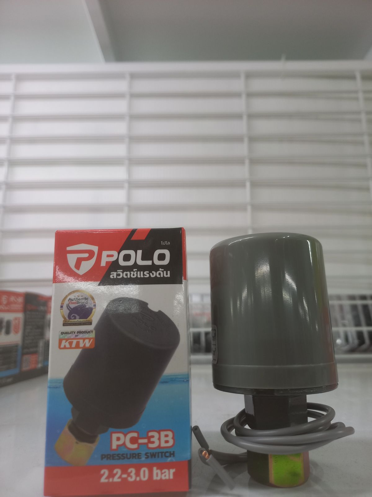 สวิทช์แรงดันระบบน้ำ POLO PC-3B 2.2-3BAR 220V