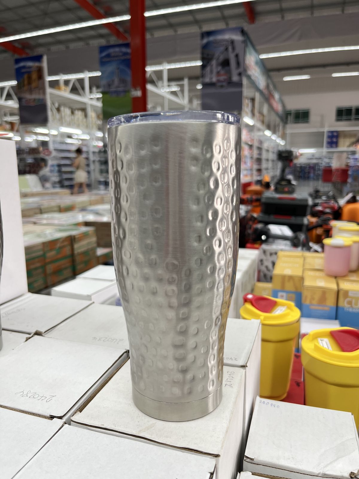 แก้วเยติ ทรงตะปุ่ม ขนาด 20 oz.