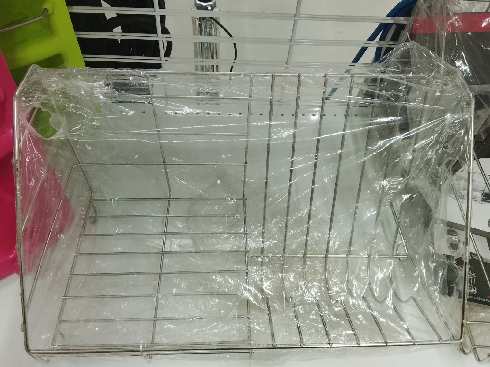 ตะแกรงคว่ำจานวางขอบอ่าง HOY