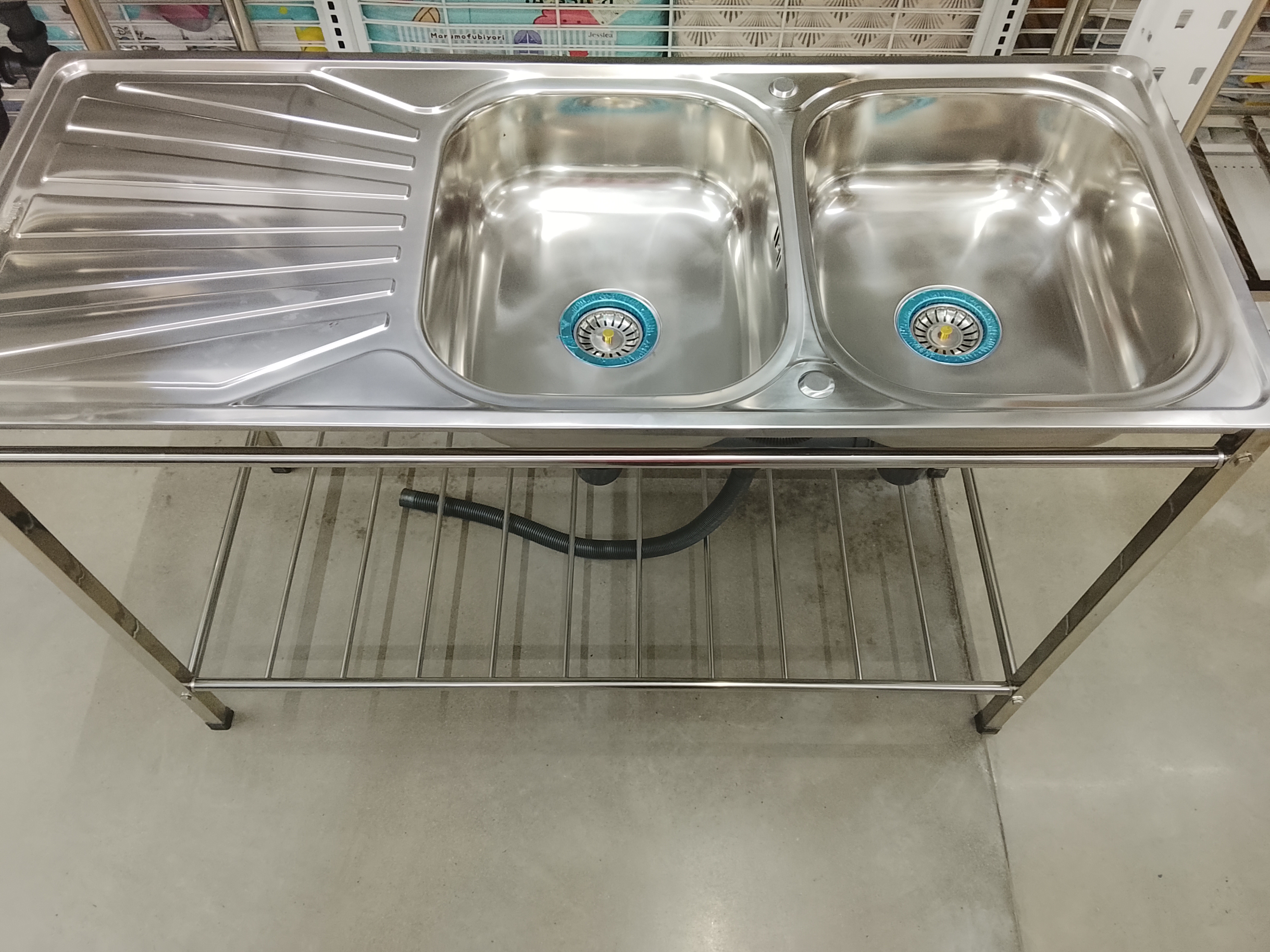 ซิงค์ล้างจาน 2 หลุม 1 ที่พัก วีก้า D1250 (ขอบแบน) + ขาตั้งอ่างซิงค์